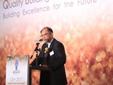Ir Prof. Paul Pang, Chairman of Jury Panel of QBA2012, is delivering speech. uP^Fб¤u{v2012~uؿvj{§Wot