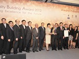 Quality Excellence Award goes to International Commerce Centre yTsauؿvVj